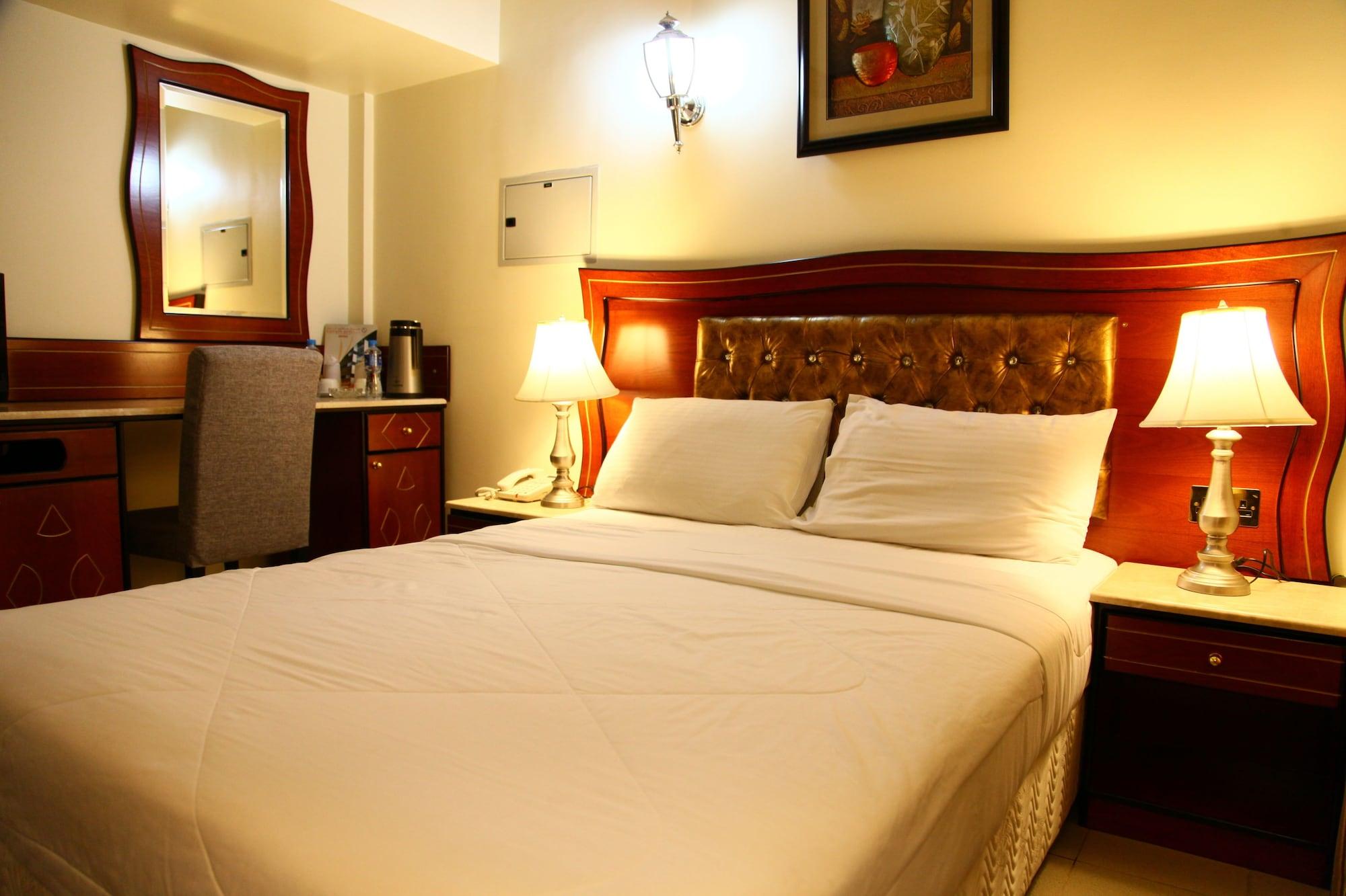 Saffron Hotel Dubai Ngoại thất bức ảnh