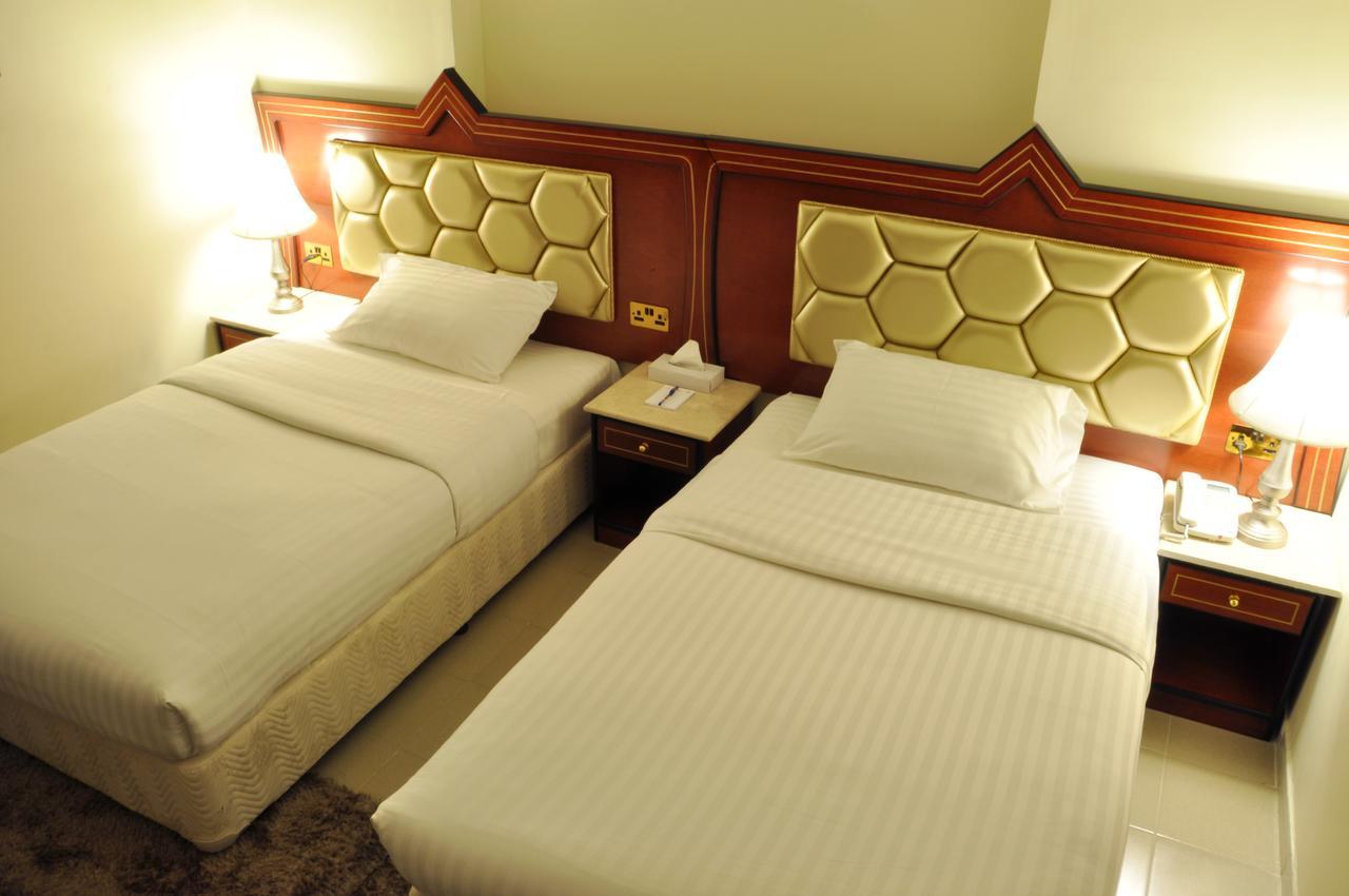 Saffron Hotel Dubai Ngoại thất bức ảnh