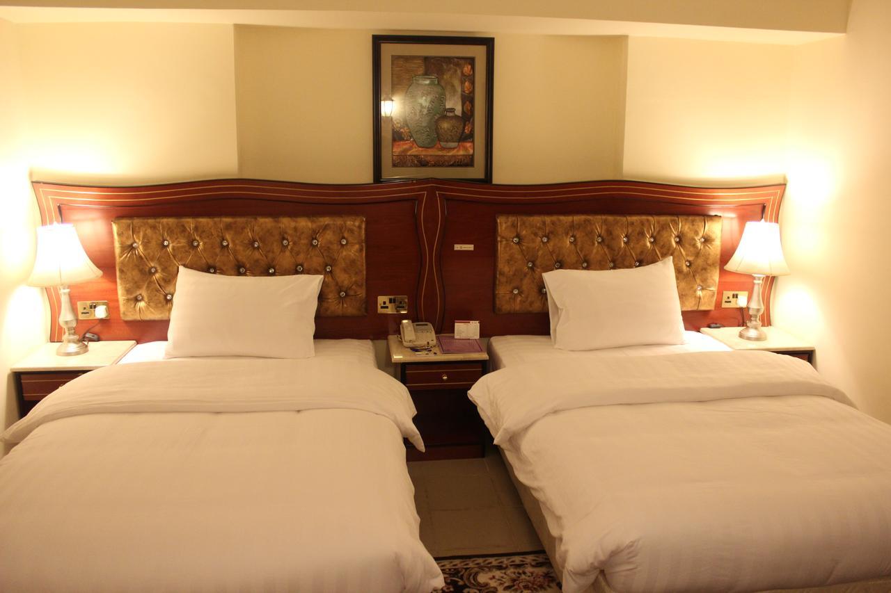 Saffron Hotel Dubai Ngoại thất bức ảnh