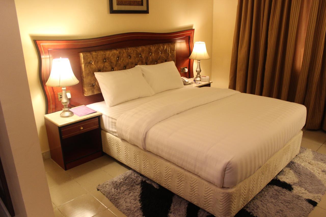 Saffron Hotel Dubai Ngoại thất bức ảnh